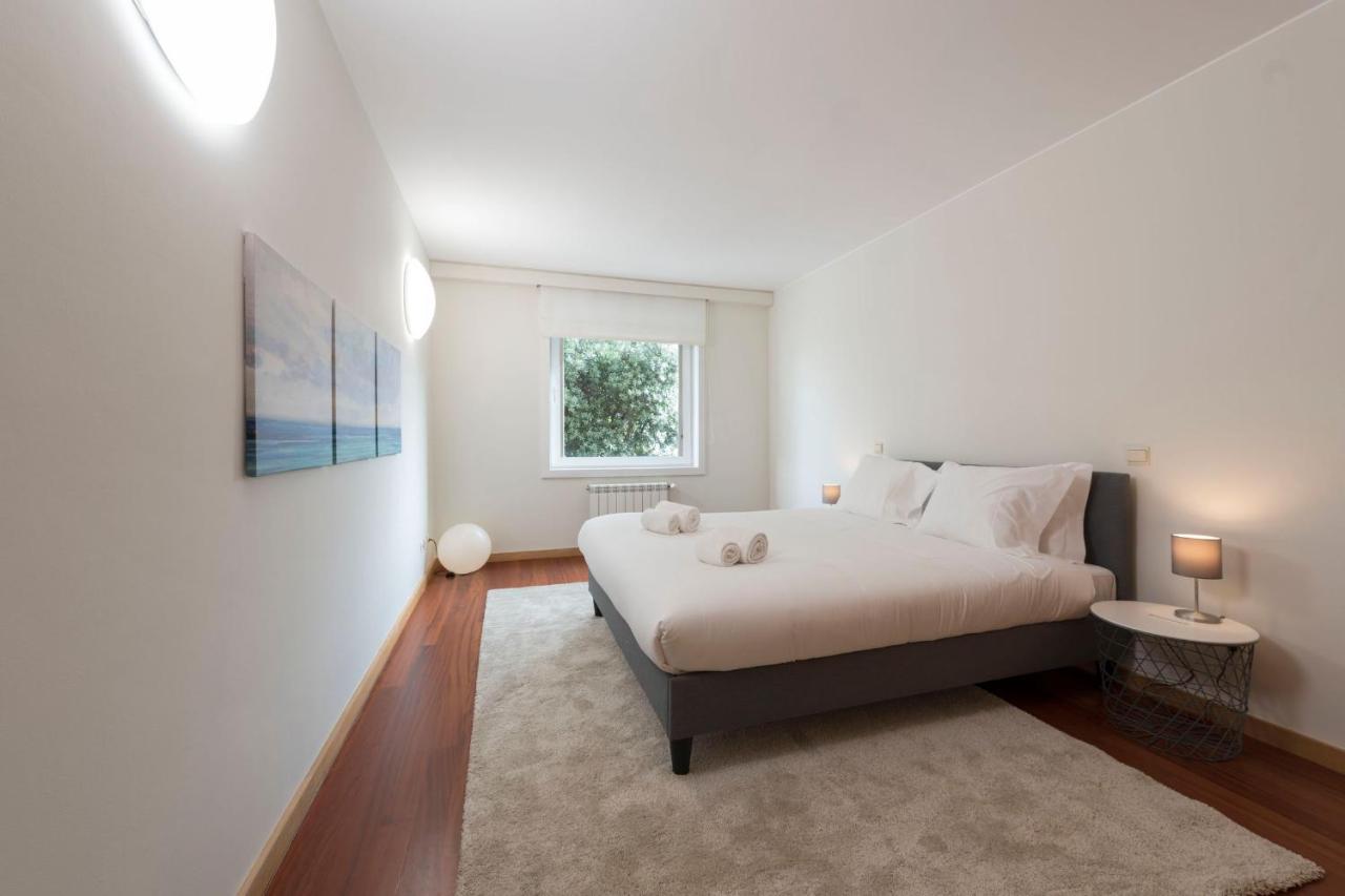 Lovelystay - Oporto Beach Apartment With 2 Free Parking Spots Матозиньюш Экстерьер фото