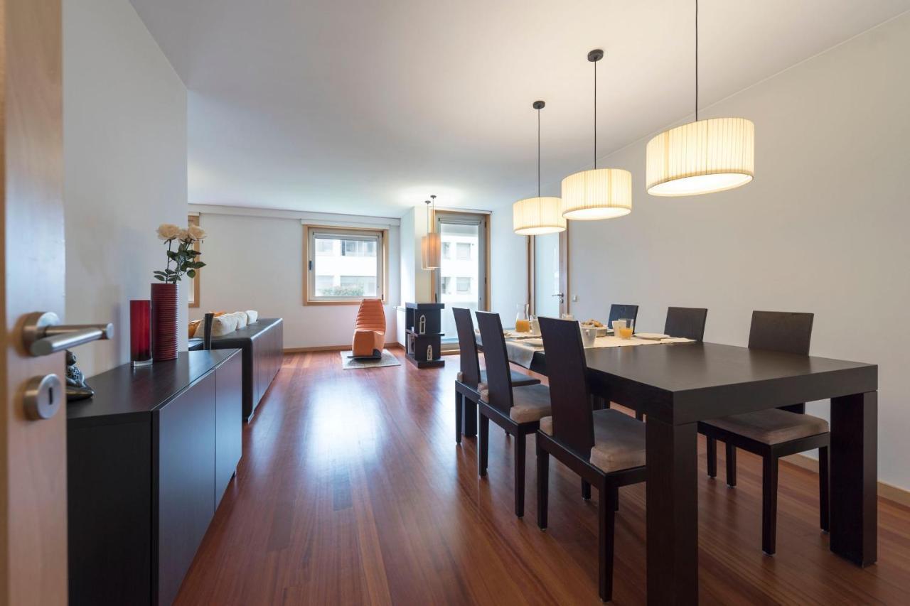 Lovelystay - Oporto Beach Apartment With 2 Free Parking Spots Матозиньюш Экстерьер фото